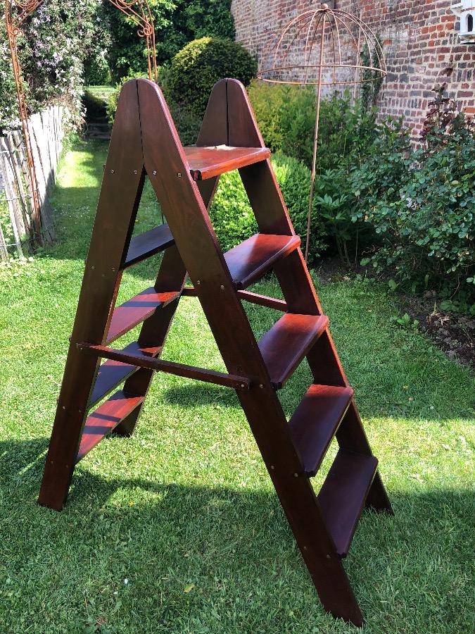 Library steps . Mahogany. 