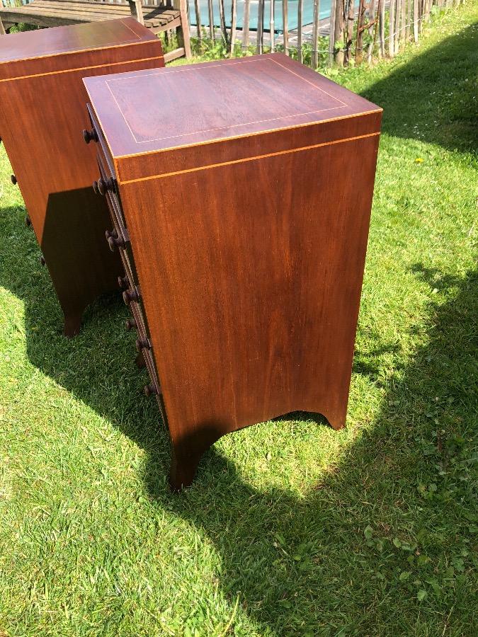 Pair of victorian chest of drawers . Very nice quality.