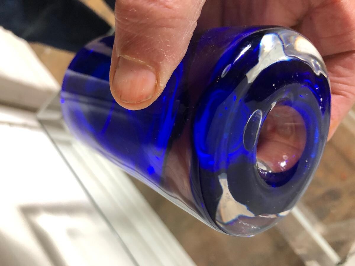 Vase bleu cobalt / Sweden / STUDIO AHUS